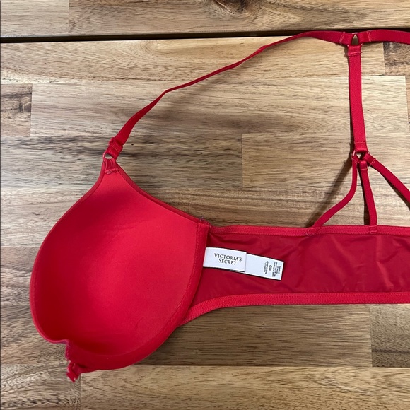 Victoria Secret Bra Size 32D push-up - Picture 3 of 10